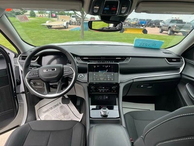 2023 Jeep Grand Cherokee Laredo X