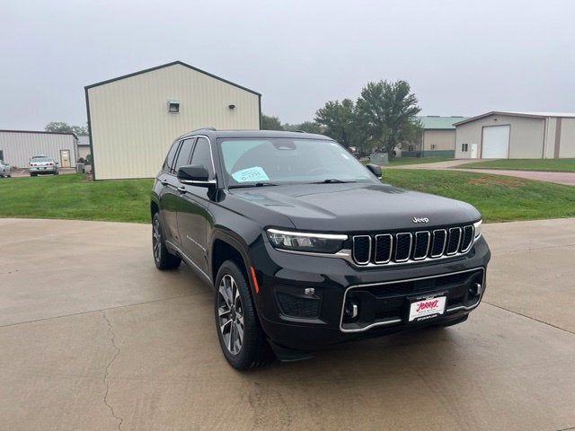 2023 Jeep Grand Cherokee Overland