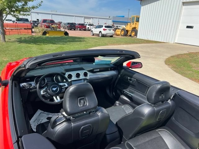 2019 Ford Mustang EcoBoost