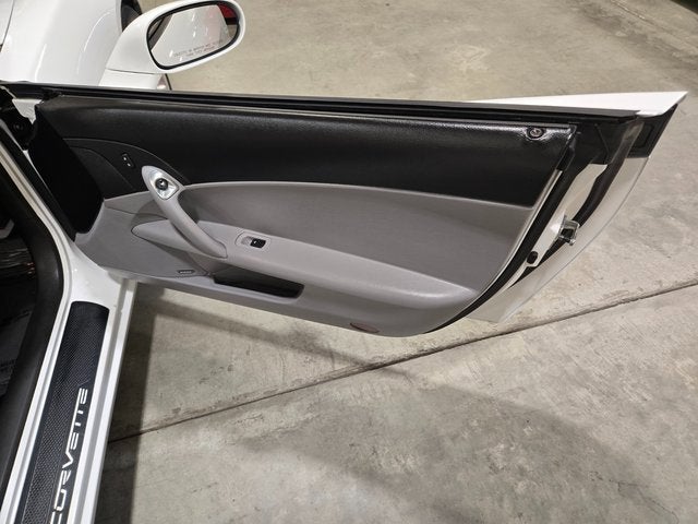 2005 Chevrolet Corvette BASE