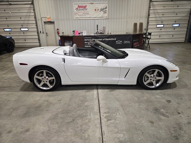 2005 Chevrolet Corvette BASE