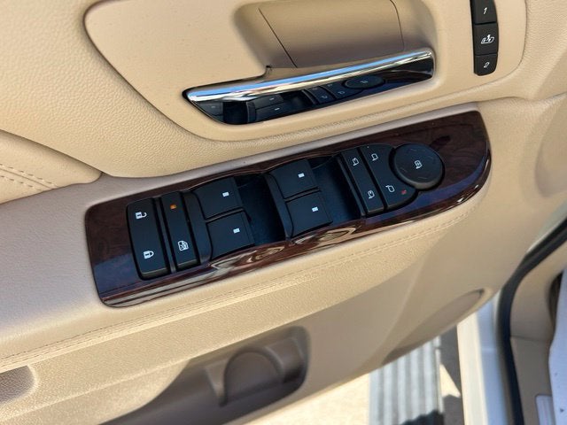2011 Cadillac Escalade Premium