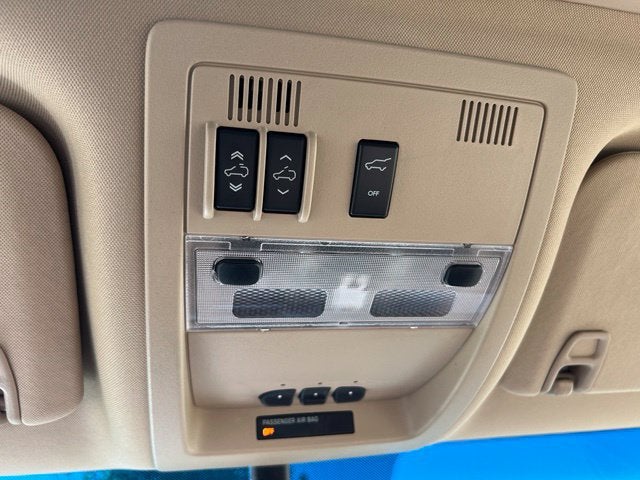 2011 Cadillac Escalade Premium