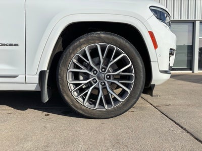 2023 Jeep Grand Cherokee L Summit