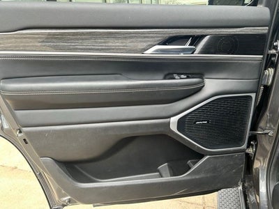 2022 Jeep Wagoneer Series II