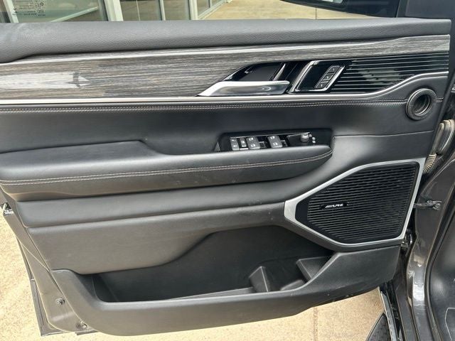 2022 Jeep Wagoneer Series II