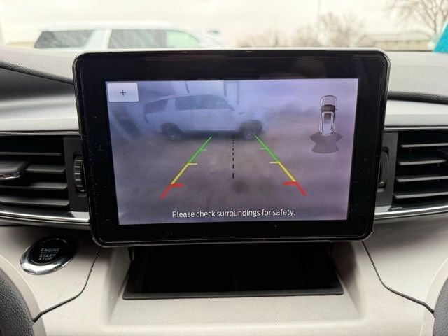 2023 Ford Explorer XLT 202A