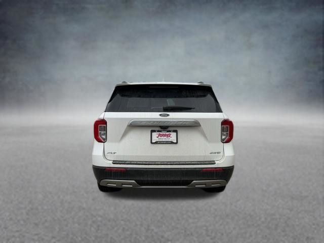 2023 Ford Explorer XLT 202A