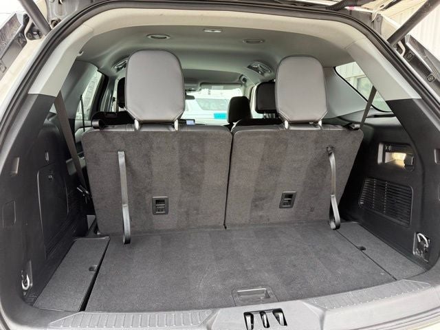 2023 Ford Explorer XLT 202A