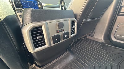 2022 Ford F-350SD Lariat