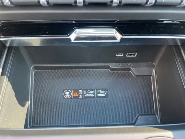 2026 GMC Yukon Denali - Photo 11