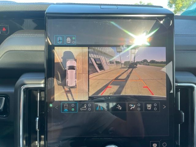 2026 GMC Yukon Denali - Photo 8