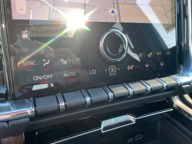 2026 GMC Yukon Denali - Photo 9