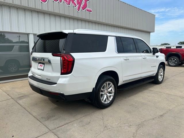 2023 GMC Yukon XL SLT