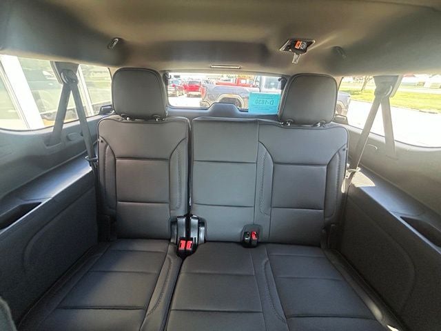 2026 GMC Yukon XL Denali - Photo 13