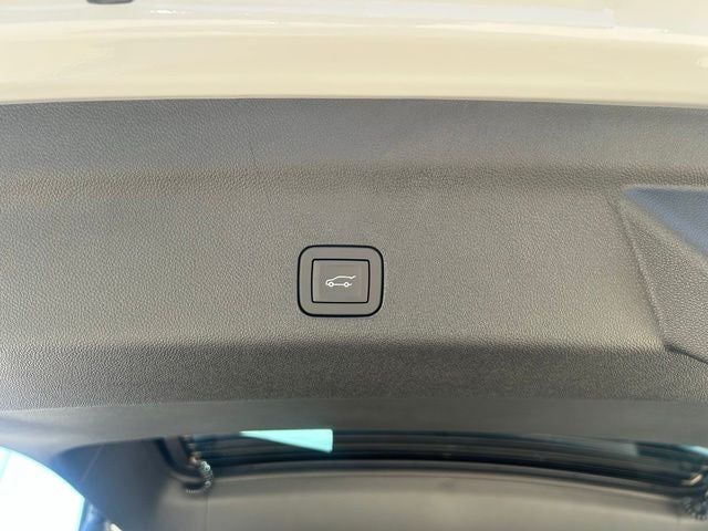 2026 GMC Yukon XL Denali - Photo 26