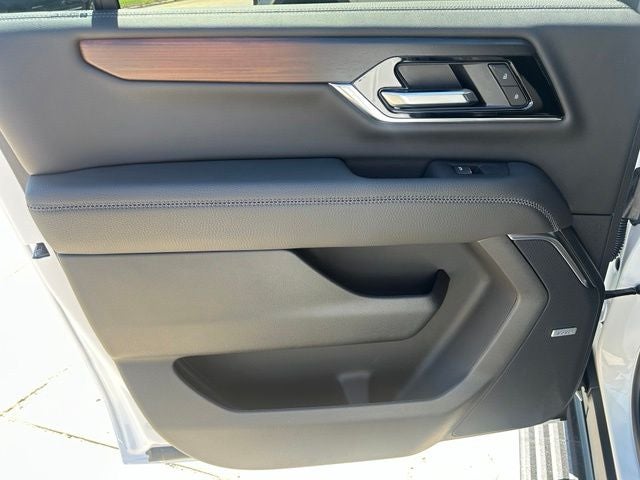 2026 GMC Yukon XL Denali - Photo 27
