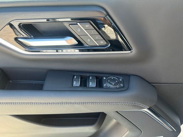 2026 GMC Yukon XL Denali - Photo 29