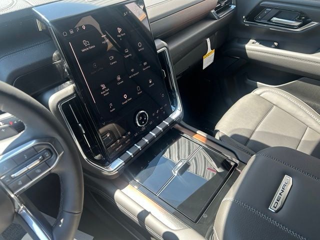 2026 GMC Yukon XL Denali - Photo 8
