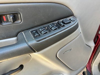 2003 Chevrolet Tahoe LS