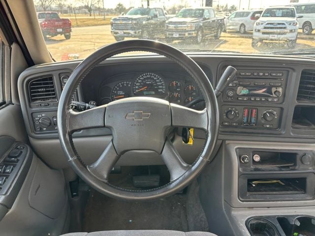 2003 Chevrolet Tahoe LS