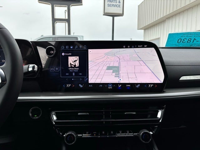 2026 Chevrolet Traverse LT 2LT