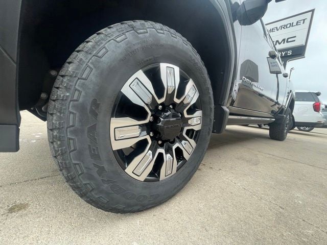 2025 GMC Sierra 2500HD Denali