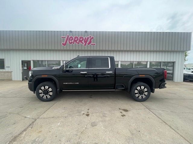 2025 GMC Sierra 2500HD Denali