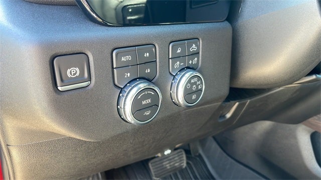 2026 GMC Sierra 2500HD SLT