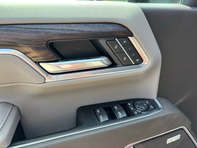 2026 GMC Sierra 2500HD SLT