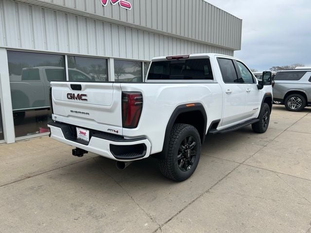 2026 GMC Sierra 2500HD AT4