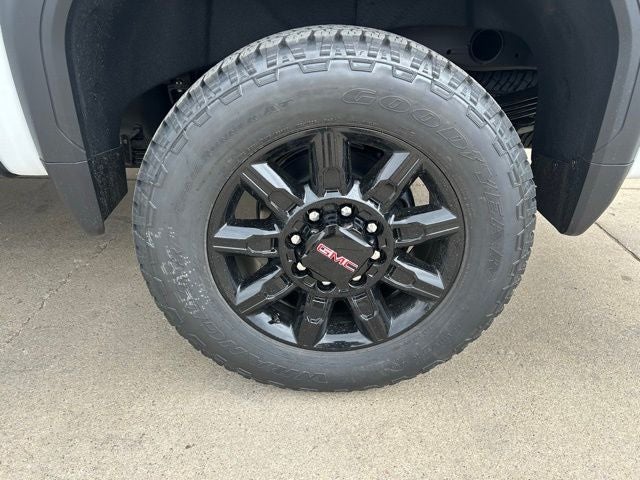 2026 GMC Sierra 2500HD AT4
