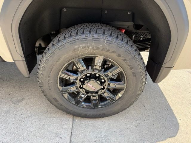 2026 GMC Sierra 2500HD AT4