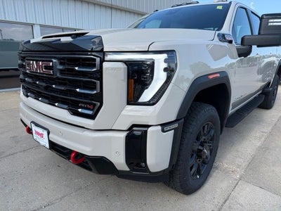 2026 GMC Sierra 2500HD AT4
