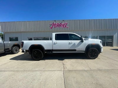 2025 GMC Sierra 2500HD AT4