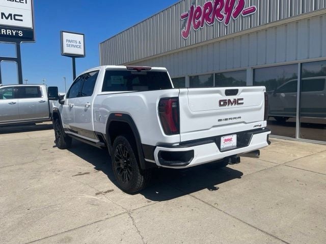 2025 GMC Sierra 2500HD AT4