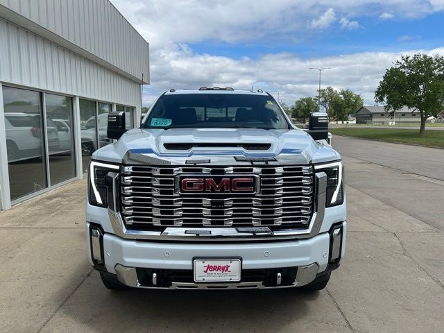 2026 GMC Sierra 2500HD Denali
