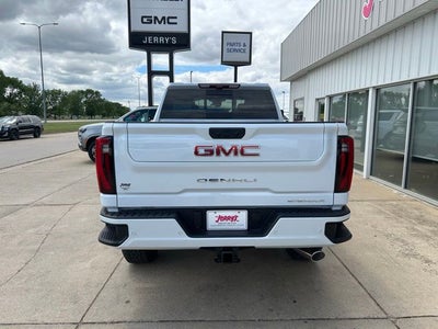 2026 GMC Sierra 2500HD Denali