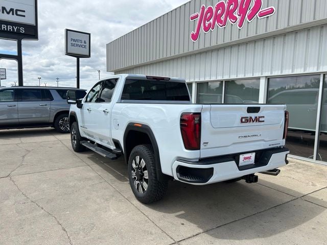 2026 GMC Sierra 2500HD Denali