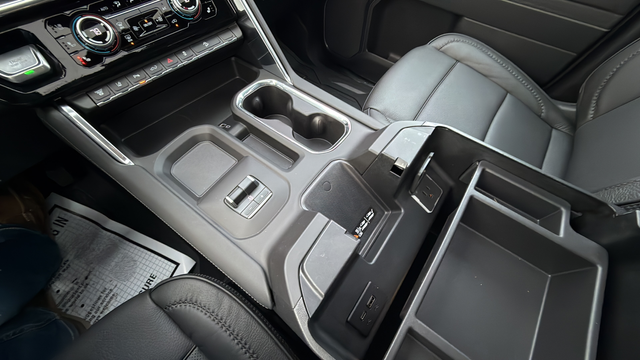 2026 GMC Sierra 2500HD Denali