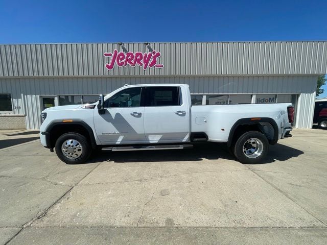 2026 GMC Sierra 3500HD Denali