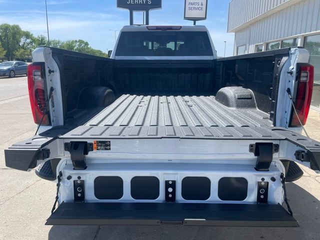 2026 GMC Sierra 3500HD Denali