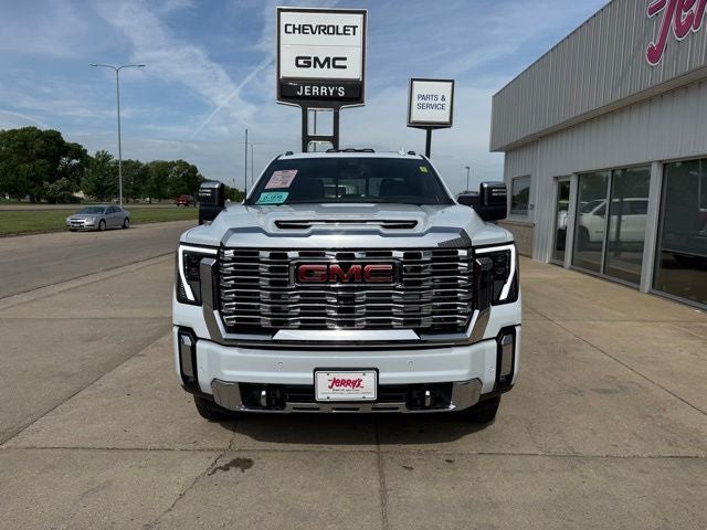 2026 GMC Sierra 3500HD Denali