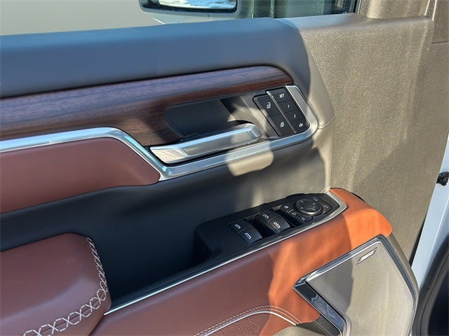 2026 GMC Sierra 2500HD Denali Ultimate