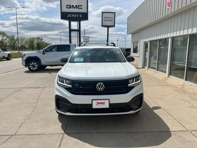 2023 Volkswagen Atlas Cross Sport 3.6L V6 SEL R-Line