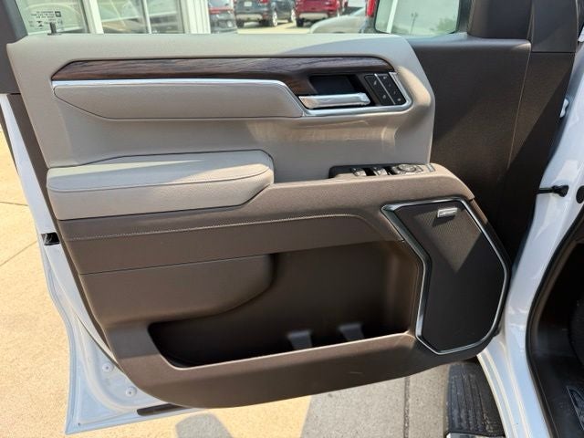 2026 GMC Sierra 1500 SLT - Photo 7