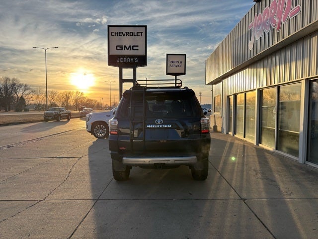 2020 Toyota 4Runner SR5