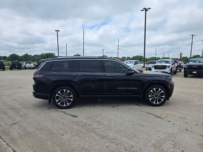 2022 Jeep Grand Cherokee L Overland