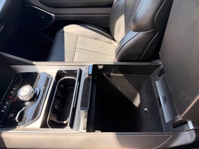 2025 Jeep Wagoneer Base