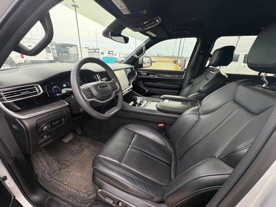 2022 Jeep Wagoneer Series III